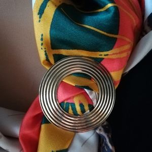 Vintage Metallic Gold Circle Scarf Clip by Jeri Lou